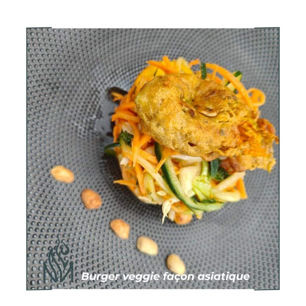 Burger de buns asiatique et légumes